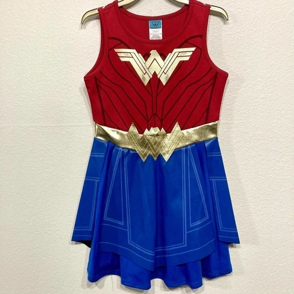 NWT Girl’s M Wonder Woman Halloween Costume